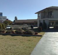 Sapphire City Motor Inn - Australia Shopping