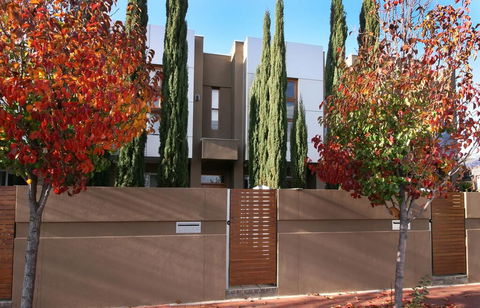 SATOR City Fringe Home Away From Home Pets OK! - Accommodation Australia 3