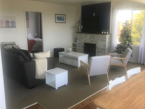 Scarlets By The Sea - Accommodation Australia 2