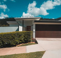 Sea La Vie ON SEAVIEW NETFLIX POOL WIFI - Accommodation Australia