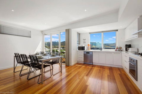 SEA NOOK - Seconds From The Beach - Accommodation Australia 3