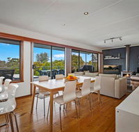 SEA URCHIN - beautiful Skenes Creek home - Accommodation Australia