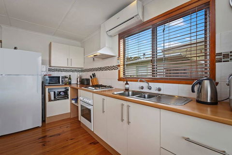 SEA URCHIN - Beautiful Skenes Creek Home - Accommodation Australia 3