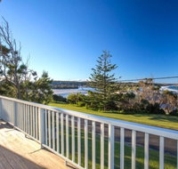 Seaside Beach House 25 Seaside Pde - Accommodation Australia