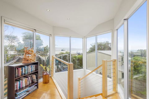 Seaside Pleasure - Accommodation Australia 3