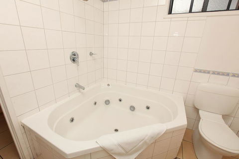 Seaview Motel & Apartments - Local Tourism 1