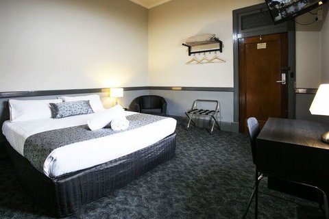 Shenanigans At The Imperial - Local Tourism 3