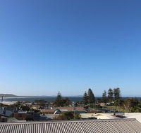Shiloh Holiday House 14 East Street - Accommodation Australia
