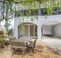 Shoal Bay Avenue Unit 2/7 - Accommodation Australia