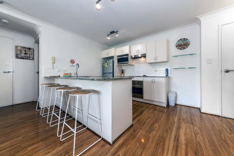 Shoal Bay Beach Club, 17/2 Shoal Bay Road - Accommodation Australia 3