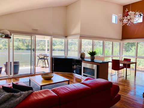 Silkwood Estate - Accommodation Australia 1