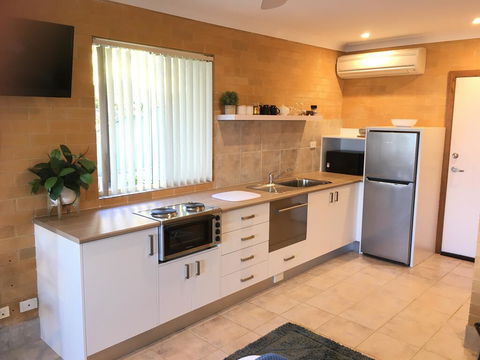 SilverWaters Waterfront Accommodation - Accommodation Australia 2