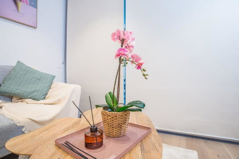 Simple & Cozy APT @Haymarket CBD (balcony Views) - Bed n Breakfasts 2