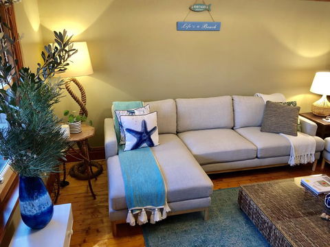 Sinnamon's By The Sea - Accommodation Australia 2