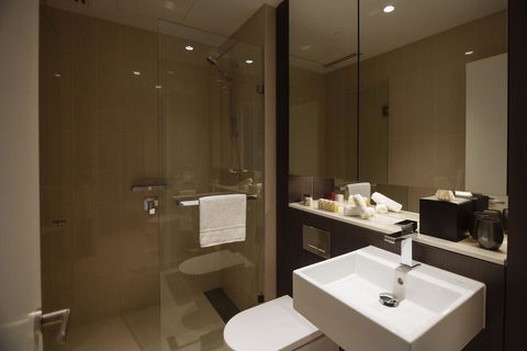 SKYE Suites Green Square - Accommodation Australia 0