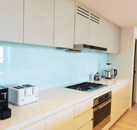 Skyview Luxury 4Br Penthouse WWP - Accommodation Australia
