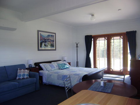 Sleepy Hollow Hideout - Hideout 1 - Accommodation Australia 2