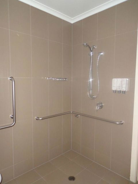 Smart Stayzzz Inns - Accommodation Australia 3