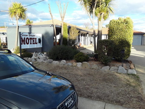 Snowdream Motel - Local Tourism 3