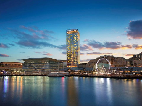 Sofitel Sydney Darling Harbour - Bed n Breakfasts 0