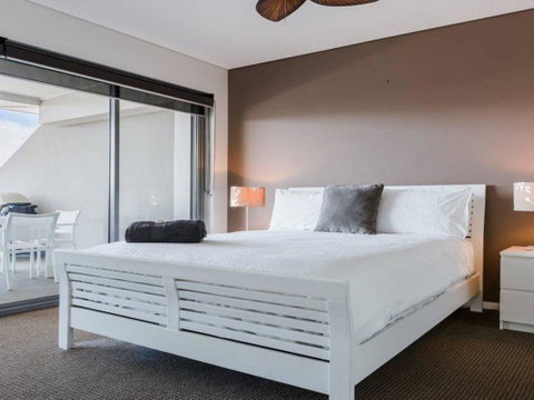 SOLARIS @ Fingal Bay - Accommodation Australia 2