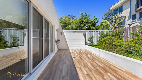 Soldiers Point Style And Sophistication - Local Tourism 3