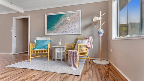 Sounds Of Sunshine 1 Upstairs Half Of House - Bed n Breakfasts 1