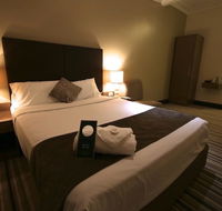 Southern Cross Hotel - Australia Shopping