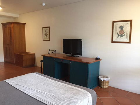 Sovereign Resort Hotel - Local Tourism 2