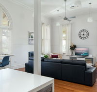 Spacious 2-bed 2-bath Home with Parking and Balcony - Accommodation Australia