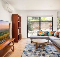 Spacious Home in the Heart of Avalon Beach - Accommodation Australia