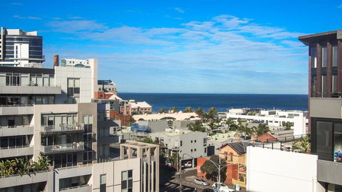 Spacious Seaviews - StayCentral - Accommodation Australia 0