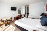 Springwood Motor Inn