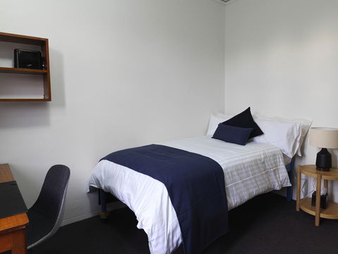 St Paul's Serviced Accommodation - Accommodation Australia 3