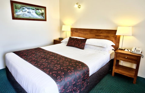 Stagecoach Motel Wodonga - Bed n Breakfasts 2