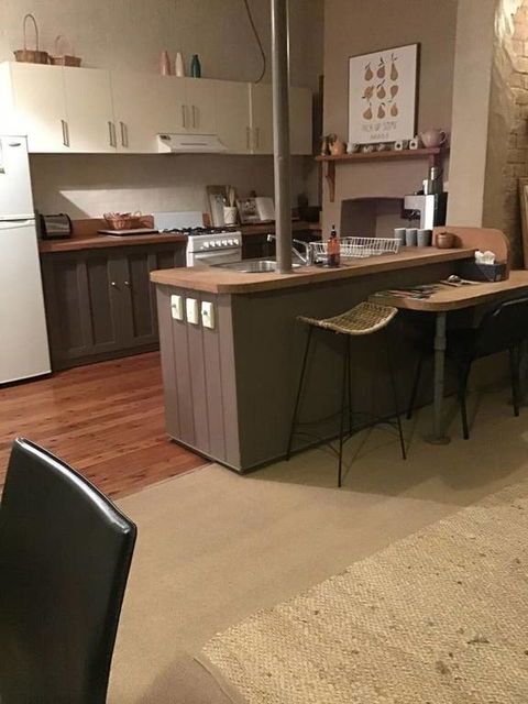 Stanton House, Central,Pets Welcome,Free WiFi&Breakfast! - Accommodation Australia 3