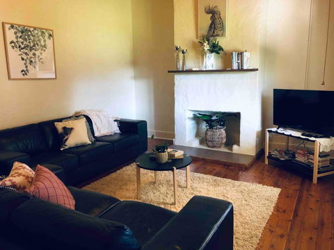 Stanton House, Central,Pets Welcome,Free WiFi&Breakfast! - Accommodation Australia 2