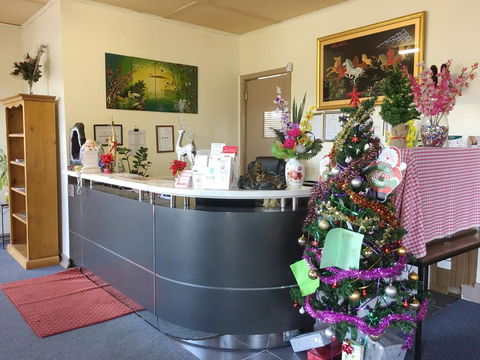 Statesman Motor Inn - Accommodation Australia 1