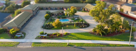 Statesman Motor Inn - Bed n Breakfasts 0