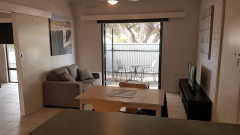 Stay Awhile In Port Pirie - Min Stay 4 Nights - Accommodation Australia 2