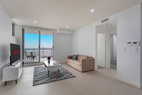 STAY&CO Mascot Station - Accommodation Australia 3