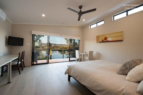 Still Earth - Accommodation Australia 0