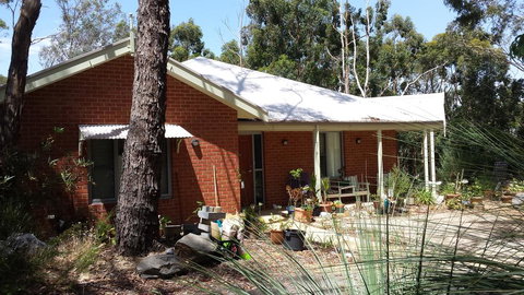 Stringybark Hills Retreat - Local Tourism 1