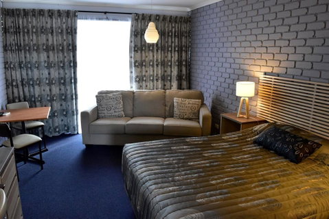 Strzelecki Motor Lodge - Accommodation Australia 3