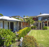 Studio Cabana on Golf in Mollymook - Accommodation Australia