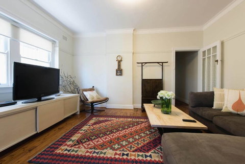 Stunning Beach Living - Bed n Breakfasts 2