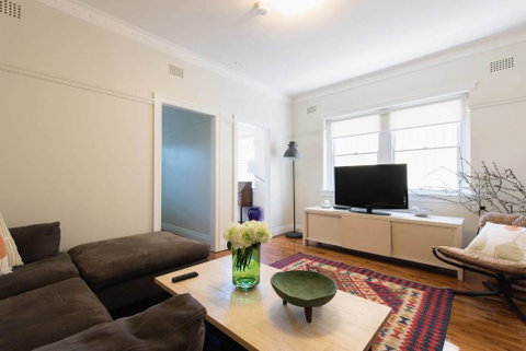 Stunning Beach Living - Bed n Breakfasts 3