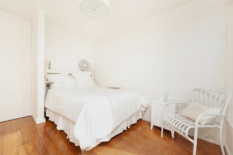 Stunning Sydney Harbour Views - Accommodation Australia 2