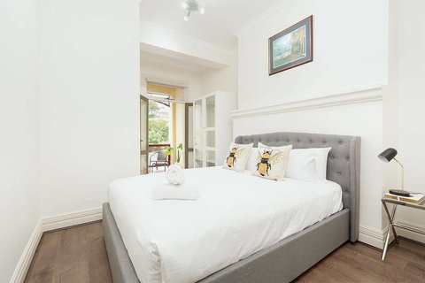 STUNNING SYDNEY HOME 6 - Bed n Breakfasts 1