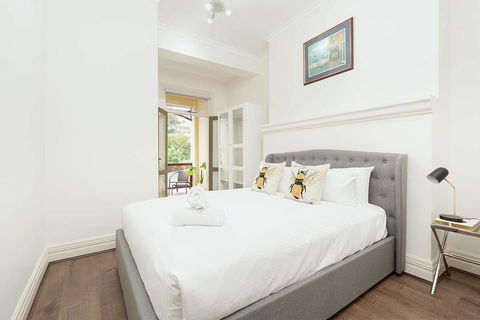 STUNNING SYDNEY HOME 7 - Accommodation Australia 2